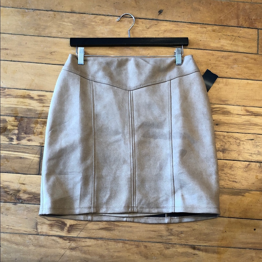 White House Black Market Skirt